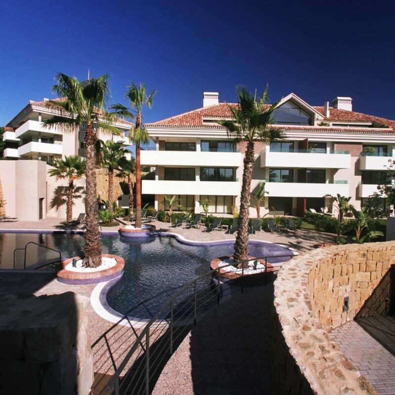 Los Monteros Park