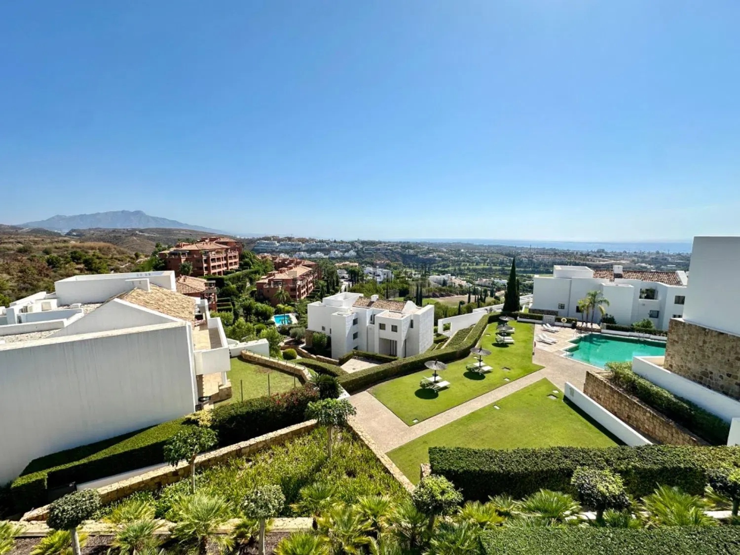 8b7db94c-a620-43da-a605-6879405976f0